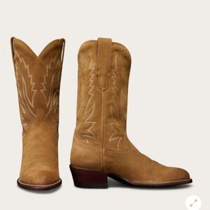 Tecovas Women's cowboy Boots in Brown Suede